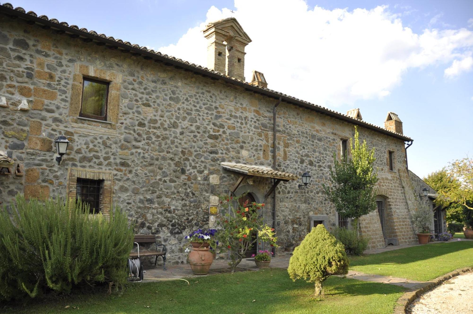 Lubriano Agriturismo Buriano מראה חיצוני תמונה