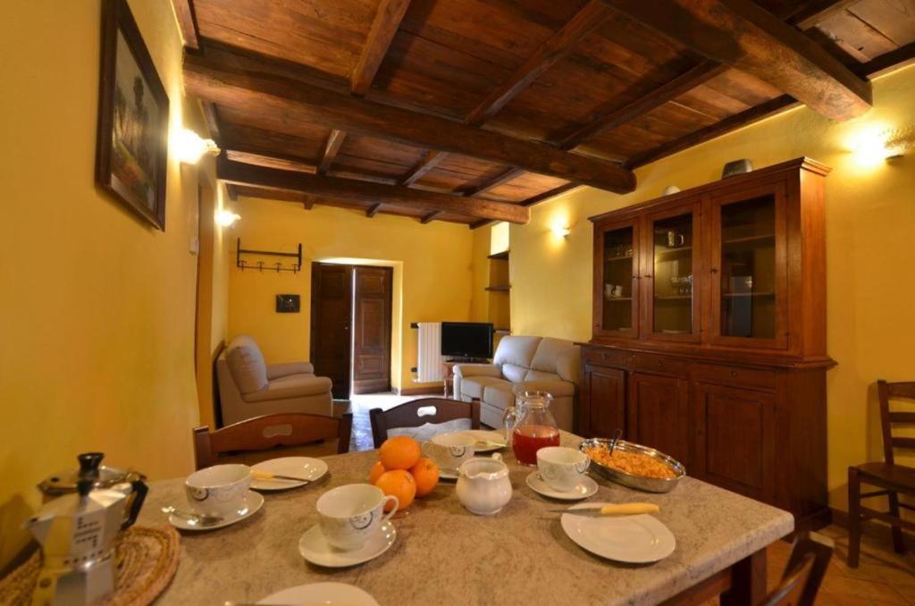 Lubriano Agriturismo Buriano מראה חיצוני תמונה